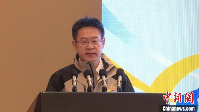 天津开幕的海峡杯保龄球赛：九支代表队共65名选