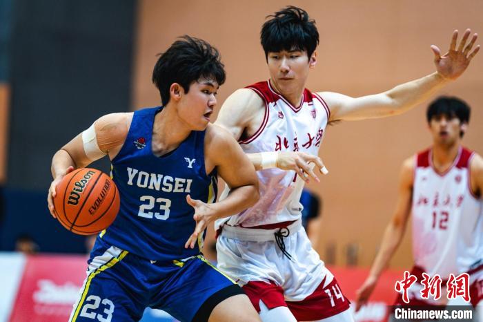 首届亚洲大学生篮球联赛杭州开赛 12强高校争夺